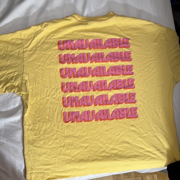 T-Shirt - Picture 3 of 3